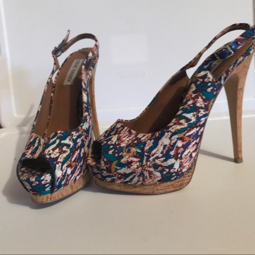 Steve Madden floral print slingback heel